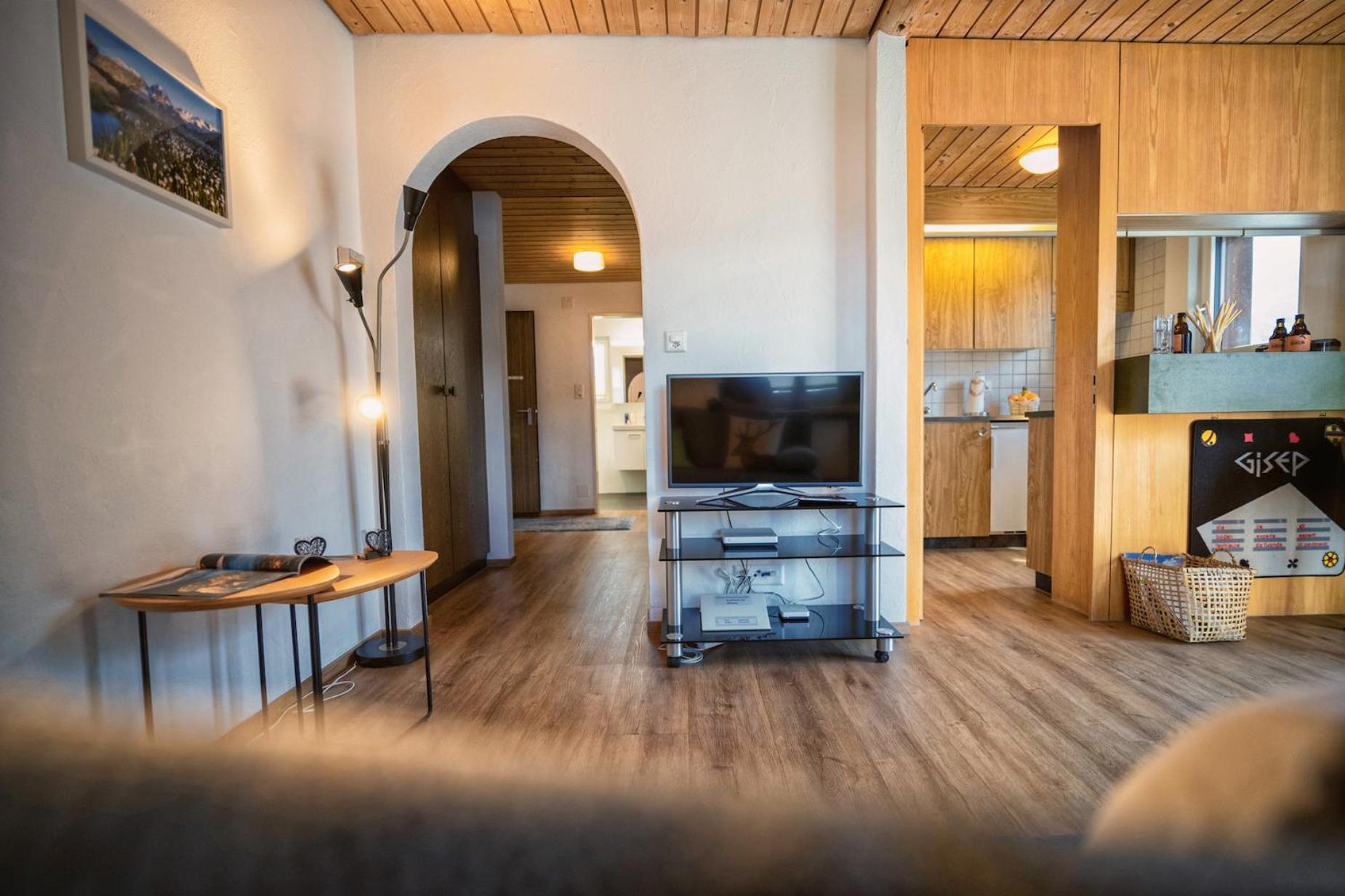 Apartament Chasa Gisep Scuol Zewnętrze zdjęcie