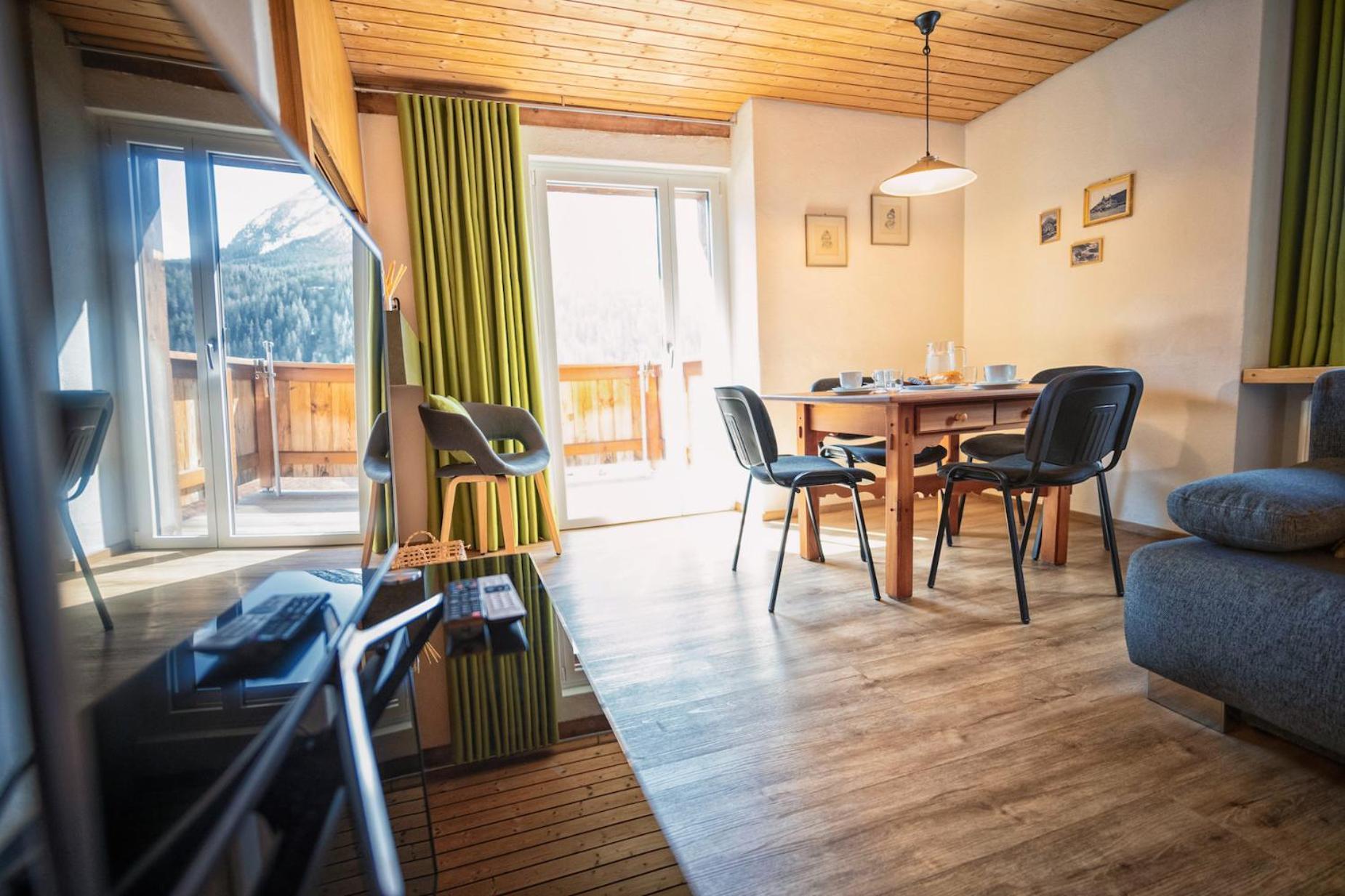 Apartament Chasa Gisep Scuol Zewnętrze zdjęcie